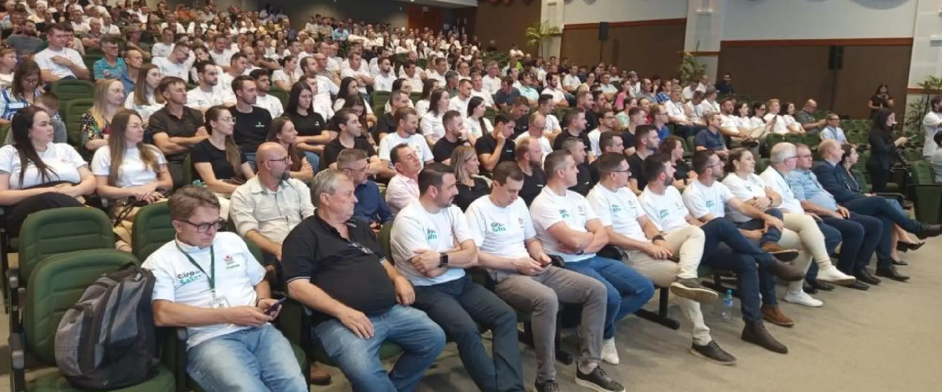 Pesquisa aponta que produção média de milho supera 200 sacas por hectare no Extremo Oeste