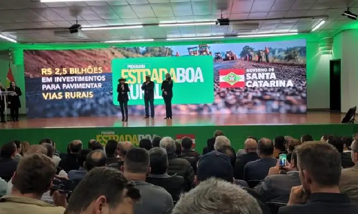 Tunápolis participa de lançamento do programa 