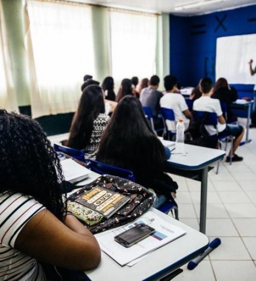 Santa Catarina terá 120 escolas estaduais com novo modelo de ensino médio em 2020.