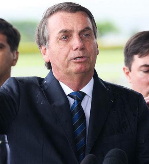 Queda da Selic trará economia de R$ 110 bilhões em 2020, diz Bolsonaro.
