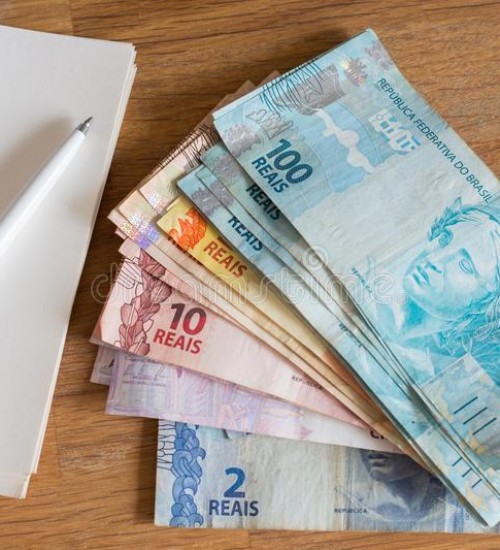 Para repor perdas com a inflação, governo eleva salário mínimo para R$ 1.045