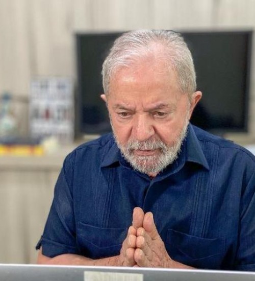 Em julgamento virtual, Tribunal mantem condenação de Lula no caso do sítio a 17 anos de prisão.