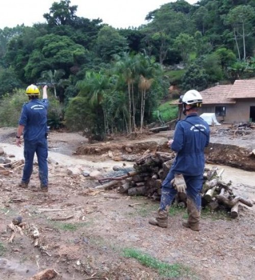 Governo reconhece estado de calamidade em três municípios devido às chuvas em SC.
