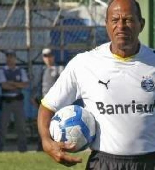 Além de Roger, Grêmio contará com Paulo Paixão como coordenador técnico.