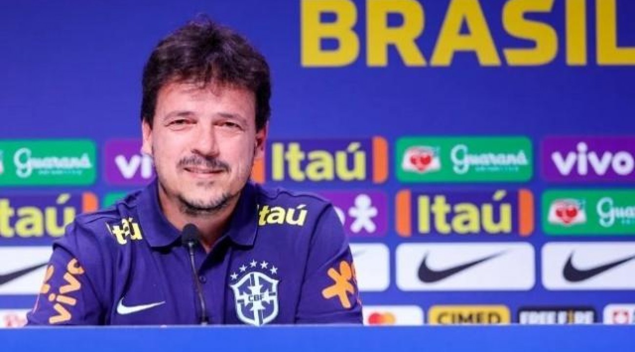 Fernando Diniz anuncia primeira convocação como técnico da Seleção Brasileira.