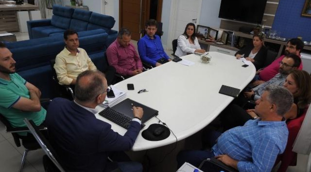 Comitiva irá a Brasília defender a abertura de curso de Medicina em São Miguel.