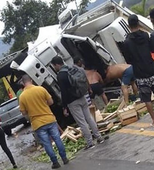 Motorista de descanso morre em acidente no Espírito Santo.