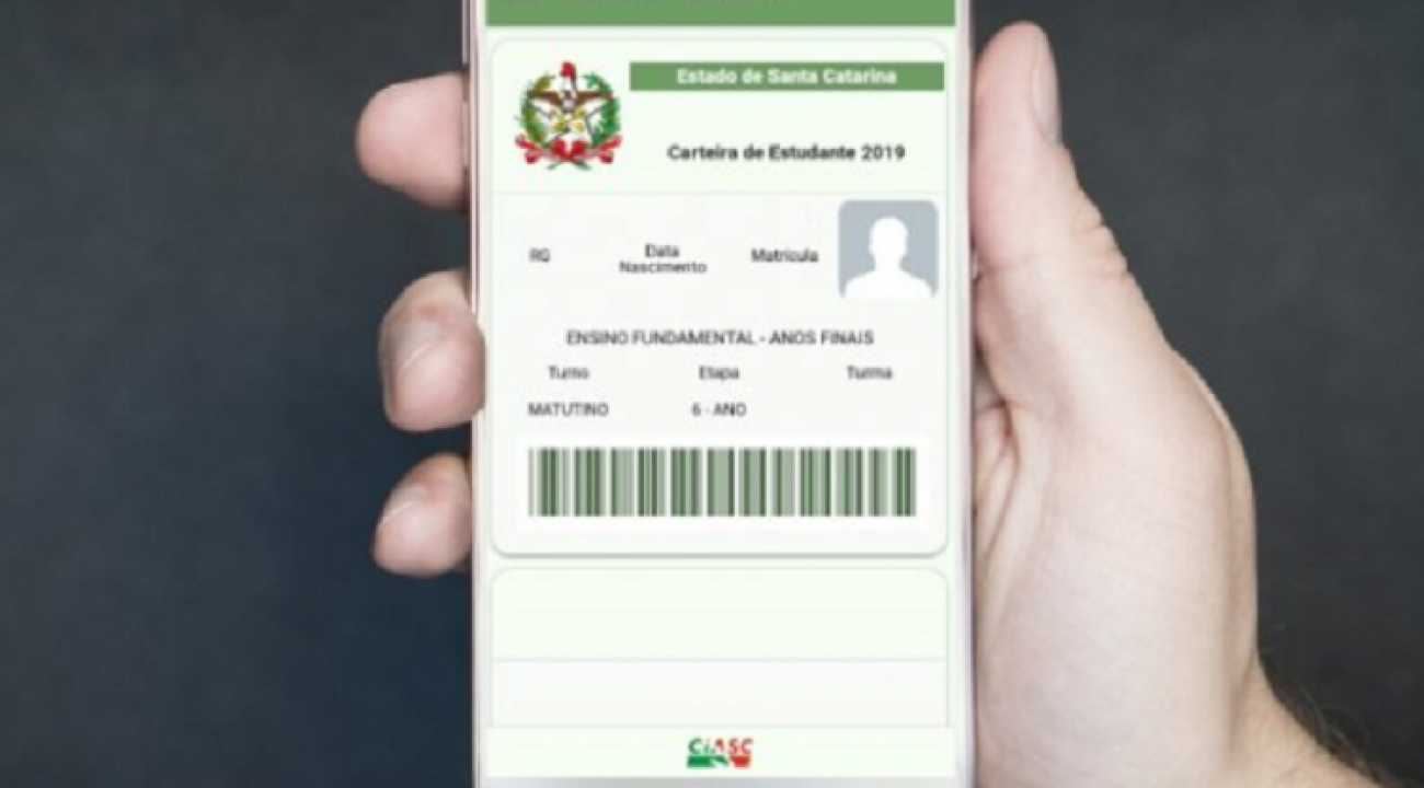 Governo de Santa Catarina lança carteira de estudante online.