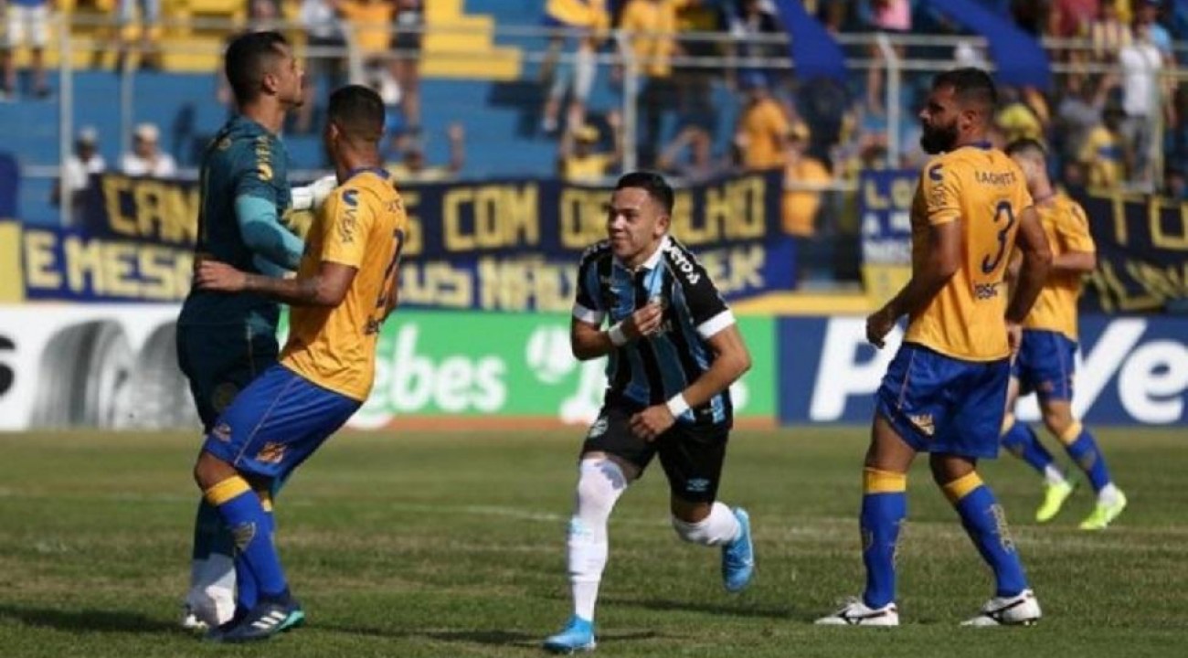 Com gol no início do jogo, reservas do Grêmio vencem o Pelotas.