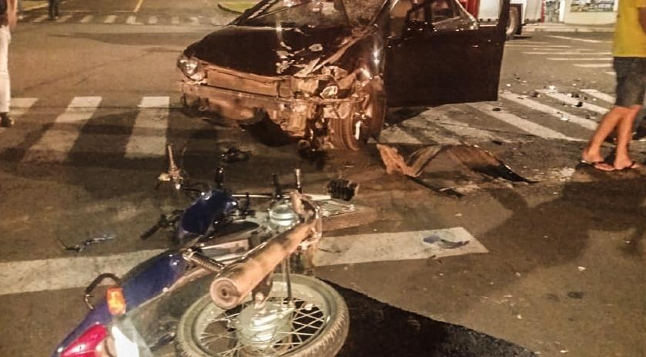 Motorista foge após causar grave acidente em SMOeste