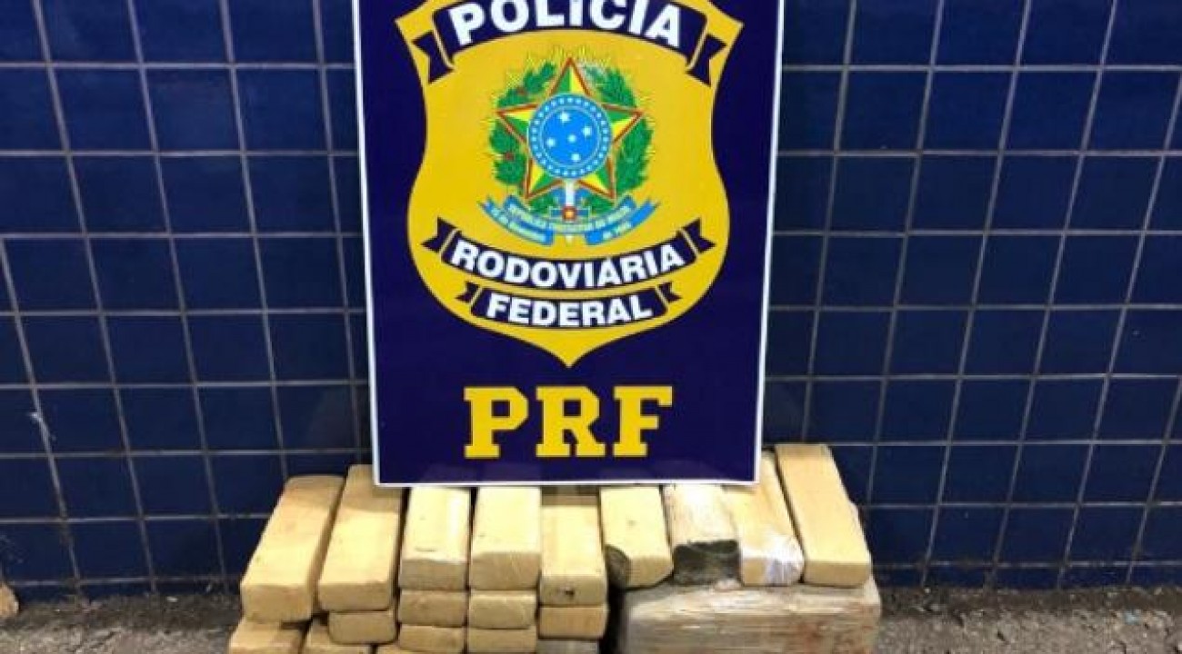 Polícia Rodoviária Federal apreende quase 40 kg de maconha na região.