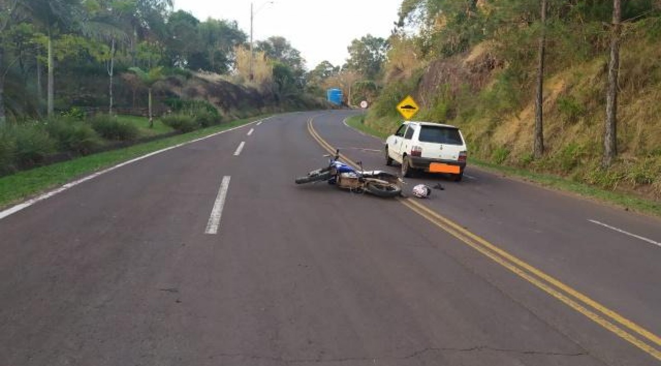 Acidente envolve cavalo e deixa motociclista ferido em Tunápolis
