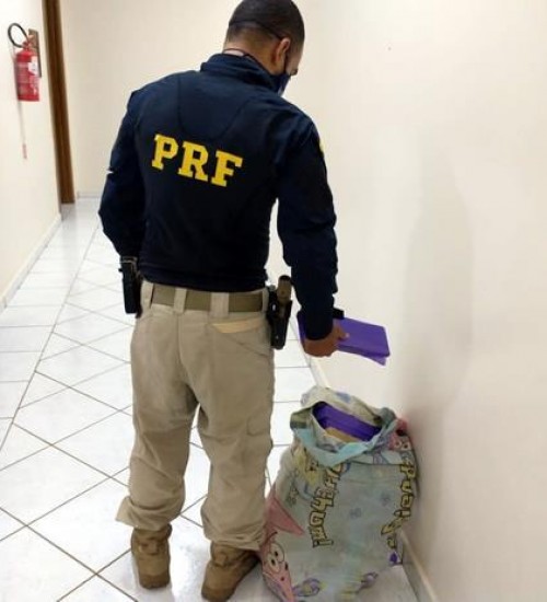 Polícia Rodoviária Federal apreende 30 kg de maconha na BR 158