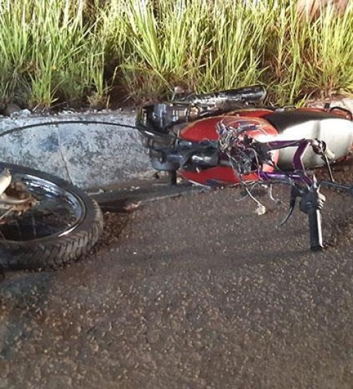 Jovem que conduzia motocicleta emplacada em SMOeste morre em grave acidente na BR-282.