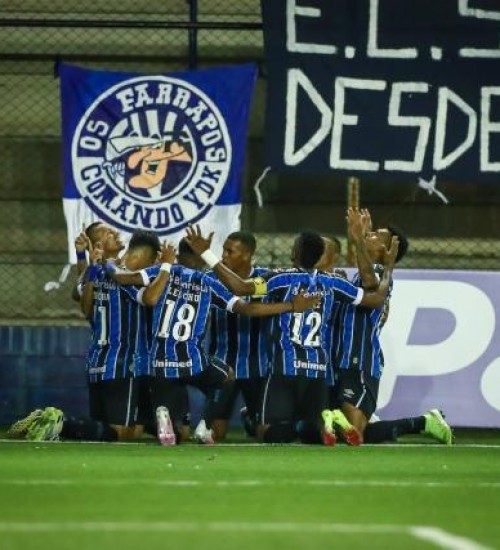 Grêmio empata com o São José e retoma liderança do Gauchão.