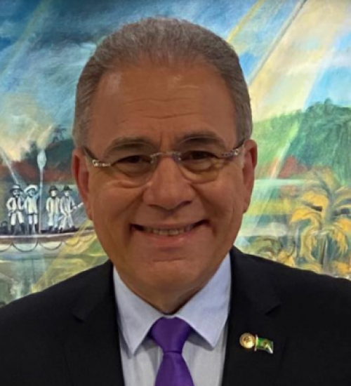 Marcelo Queiroga é nomeado ministro da Saúde.