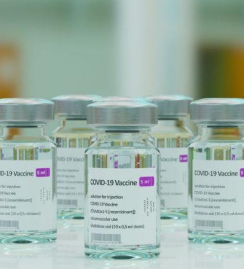 Mais de 1,3 mil doses da vacina contra a Covid-19 serão descartadas em SC.
