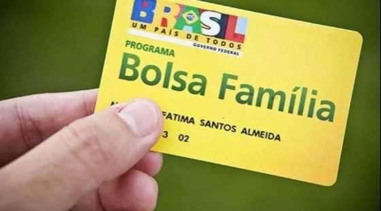Reajuste do Bolsa Família pode ser de 50% ou mais, diz ministro da Cidadania.