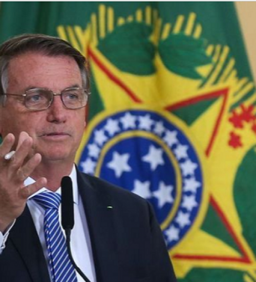PL confirma filiação de Jair Bolsonaro.
