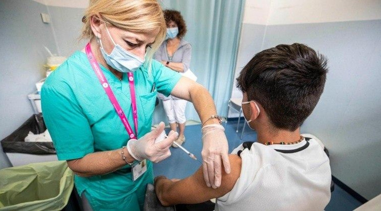 Vacinação de crianças pode começar em janeiro, diz Ministério da Saúde.