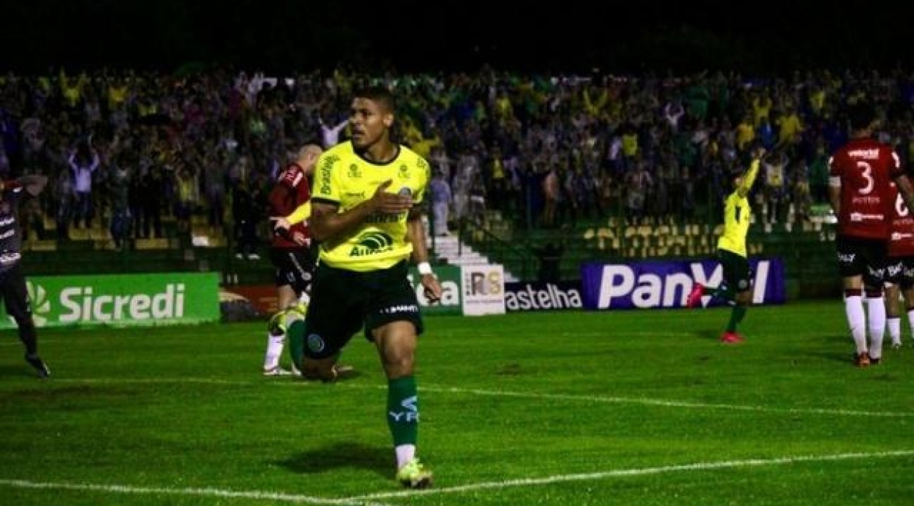 Ypiranga vence o Brasil-Pel e está na final do Gauchão.