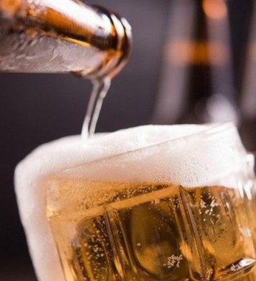 Cerveja no Brasil custa 66% menos do que a média mundial.