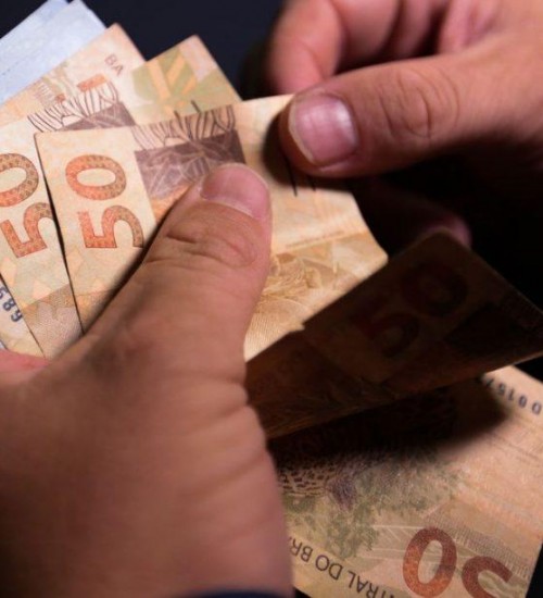 Auxílio Brasil: pagamentos de junho começam nesta sexta-feira.