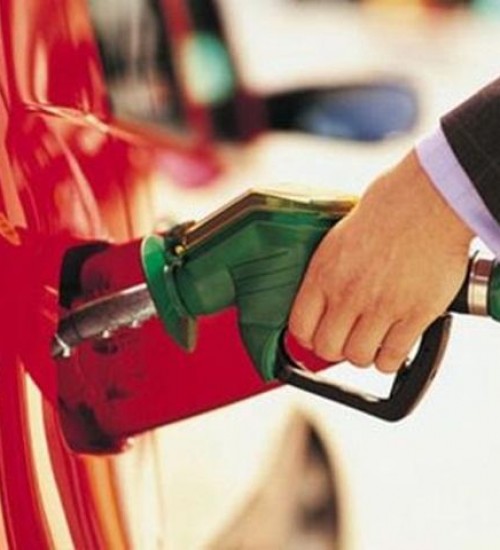 Petrobras reduz preço da gasolina em R$ 0,15 a partir desta sexta.