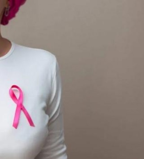 Lei que cria programa de acompanhamento de pacientes com câncer de mama é sancionada.