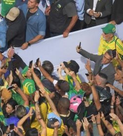 TSE mantém proibição do uso de imagens do 7 de setembro pela campanha de Bolsonaro.