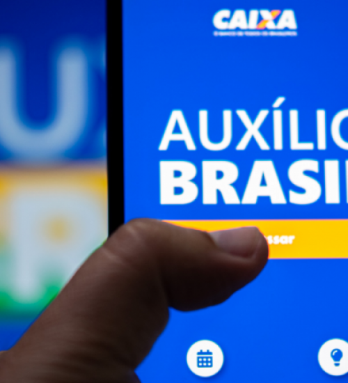 Auxílio Brasil: Estudo do TCU recomenda suspensão do empréstimo consignado.