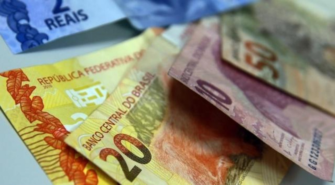 Segunda parcela do 13º salário vai injetar R$ 112,9 bilhões na economia.