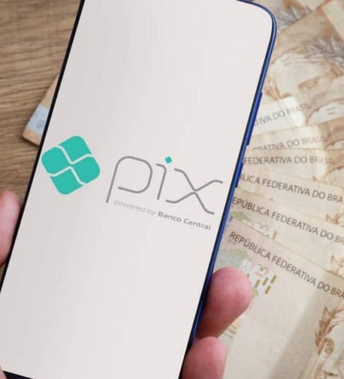 Aneel determina que todas as empresas ofereçam Pix como opção para pagar contas.