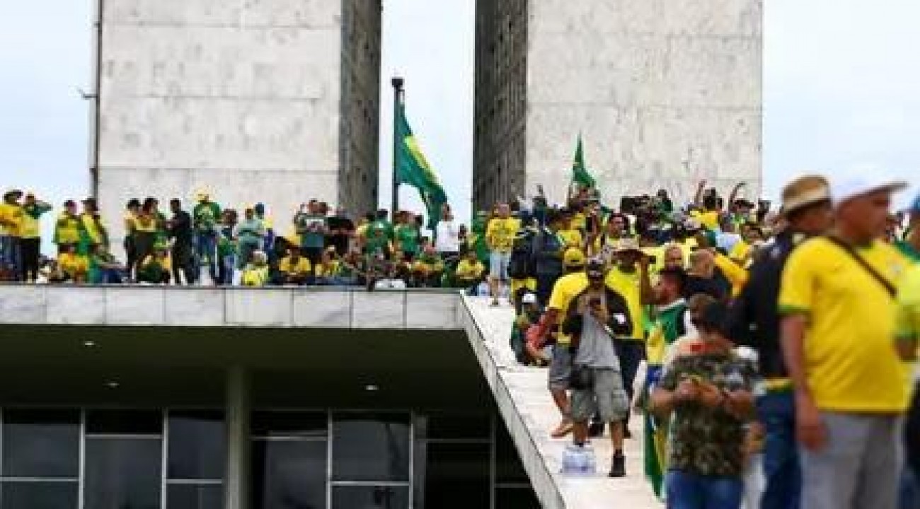 PGR denuncia 39 pessoas por invasão ao Senado e pede que sejam bloqueados R$ 40 milhões em bens.