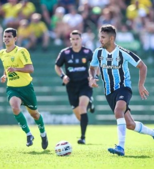 Grêmio pode ter até seis desfalques para jogo de volta da semifinal do Gauchão.