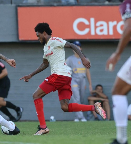 Inter empata com Caxias e decide no Beira-Rio vaga à final do Gauchão.