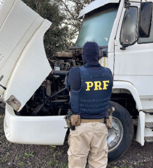 Operação prende receptador e recupera caminhões e motores furtados