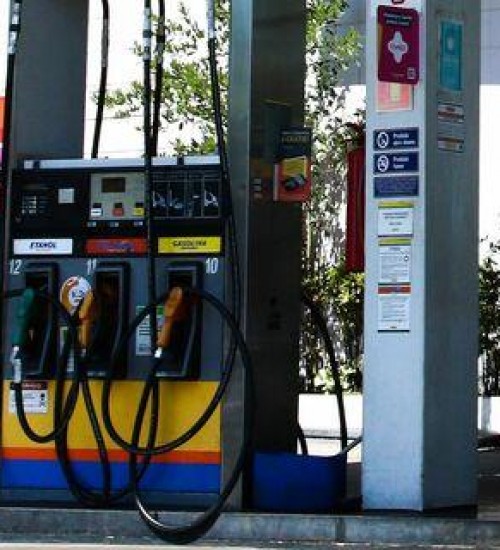 Aumento de combustível pode provocar alta no preço de alimentos, alerta economista.