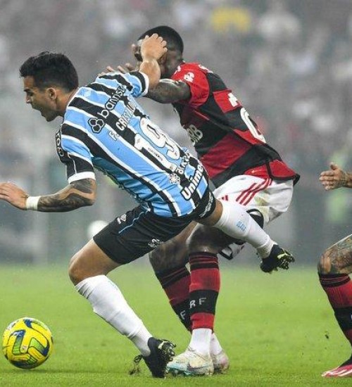 Grêmio perde para o Flamengo e está fora da Copa do Brasil.
