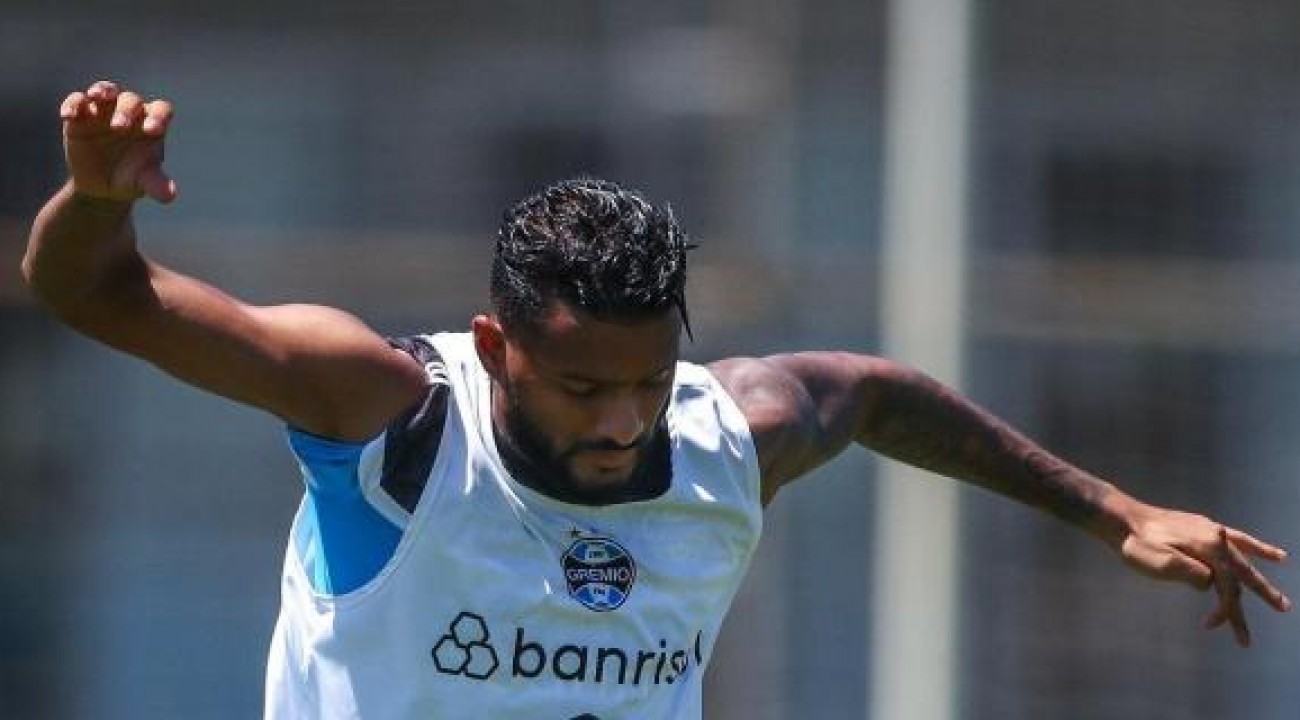 Grêmio: Reinaldo é denunciado pelo STJD e pode receber até 12 jogos de suspensão.