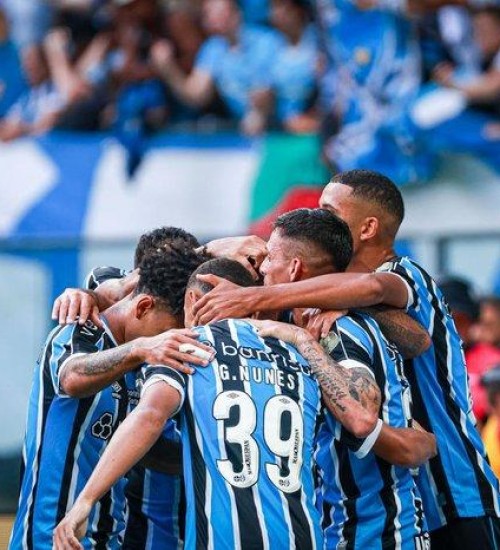 Cinco jogadores do Grêmio devem estrear em Gre-Nal no próximo domingo.