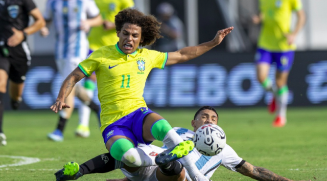 Seleção Brasileira perde para a Argentina e está fora das Olimpíadas de Paris.