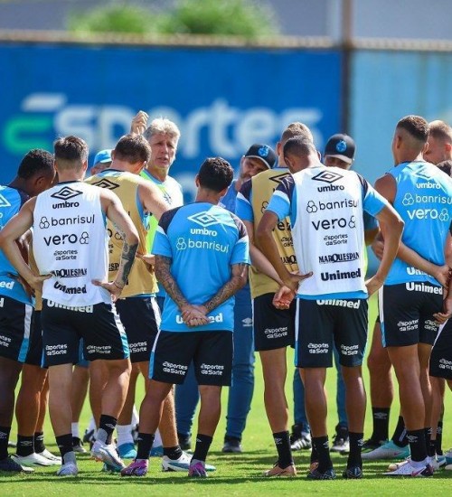 Renato relaciona todos os jogadores do Grêmio para a final do Gauchão; veja a lista.
