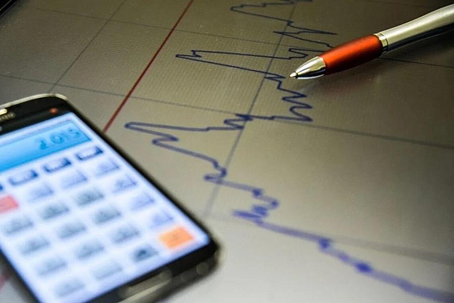 Taxa básica de juros sobe para 14,25% ao ano e é a maior desde 2016