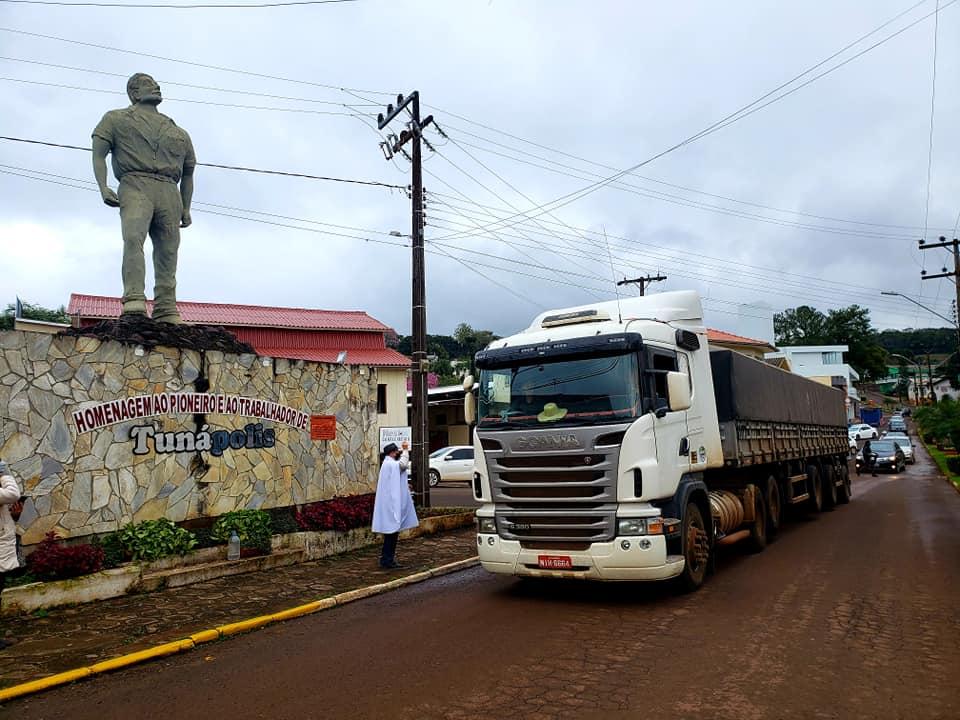 Tunápolis promove homenagem ao dia do Colono e Motorista
